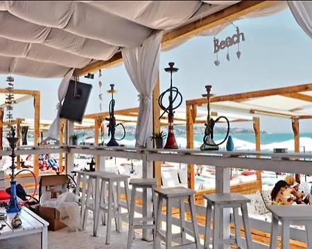 Каравана Смокиня Делукс Дюни