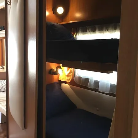 Campsite Каравана Смокиня Делукс *